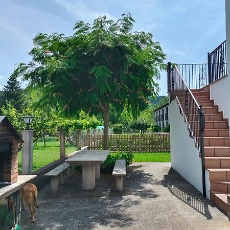 Apartamento Rural Casa Paco Con Jacuzzi Exterior Y Barbacoa Aínsa Dış mekan fotoğraf