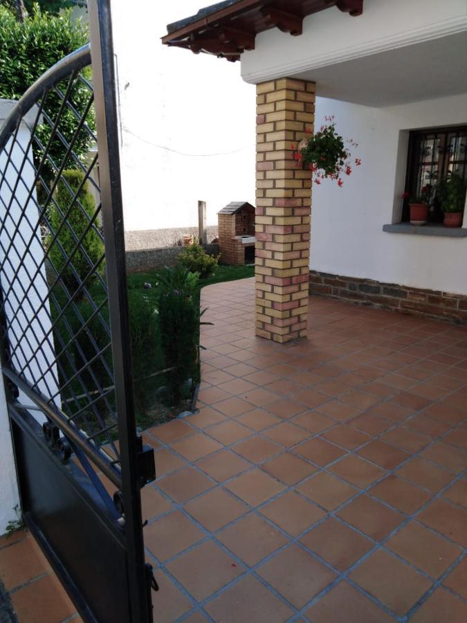 Apartamento Rural Casa Paco Con Jacuzzi Exterior Y Barbacoa Aínsa Dış mekan fotoğraf