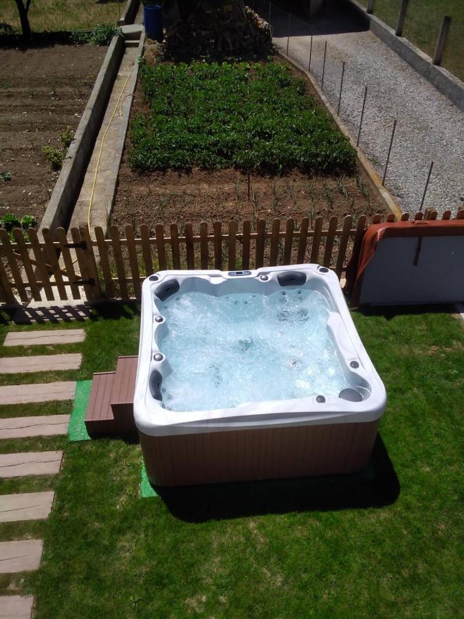 Apartamento Rural Casa Paco Con Jacuzzi Exterior Y Barbacoa Aínsa Dış mekan fotoğraf